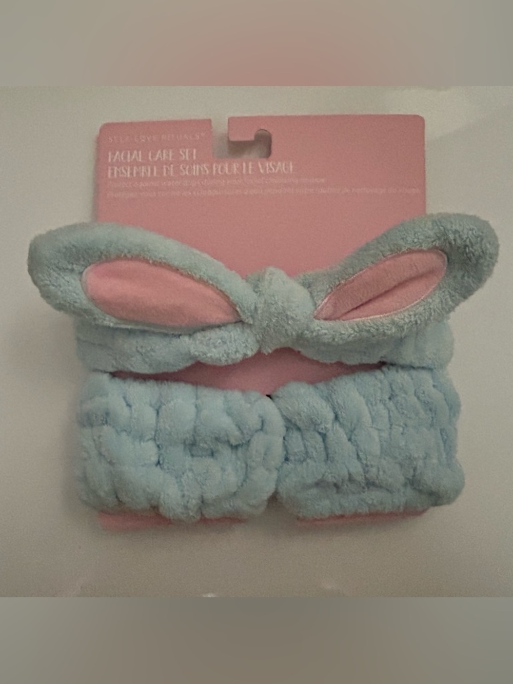 NEW!! 3 Piece Plush Headband & Wristband Home Facial Care Spa Set-(NWT)
